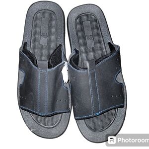 OT REVOLUTION Slides Sandals Slip On Shoes Mens S7/8 Black Vacation Vibes NWOT